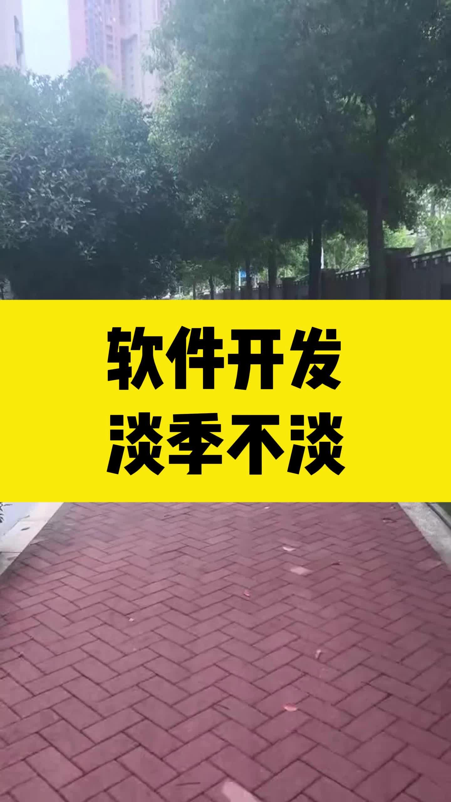 神经网络架构搜索与人工设计：未来AI模型构建的融合之路(图1)